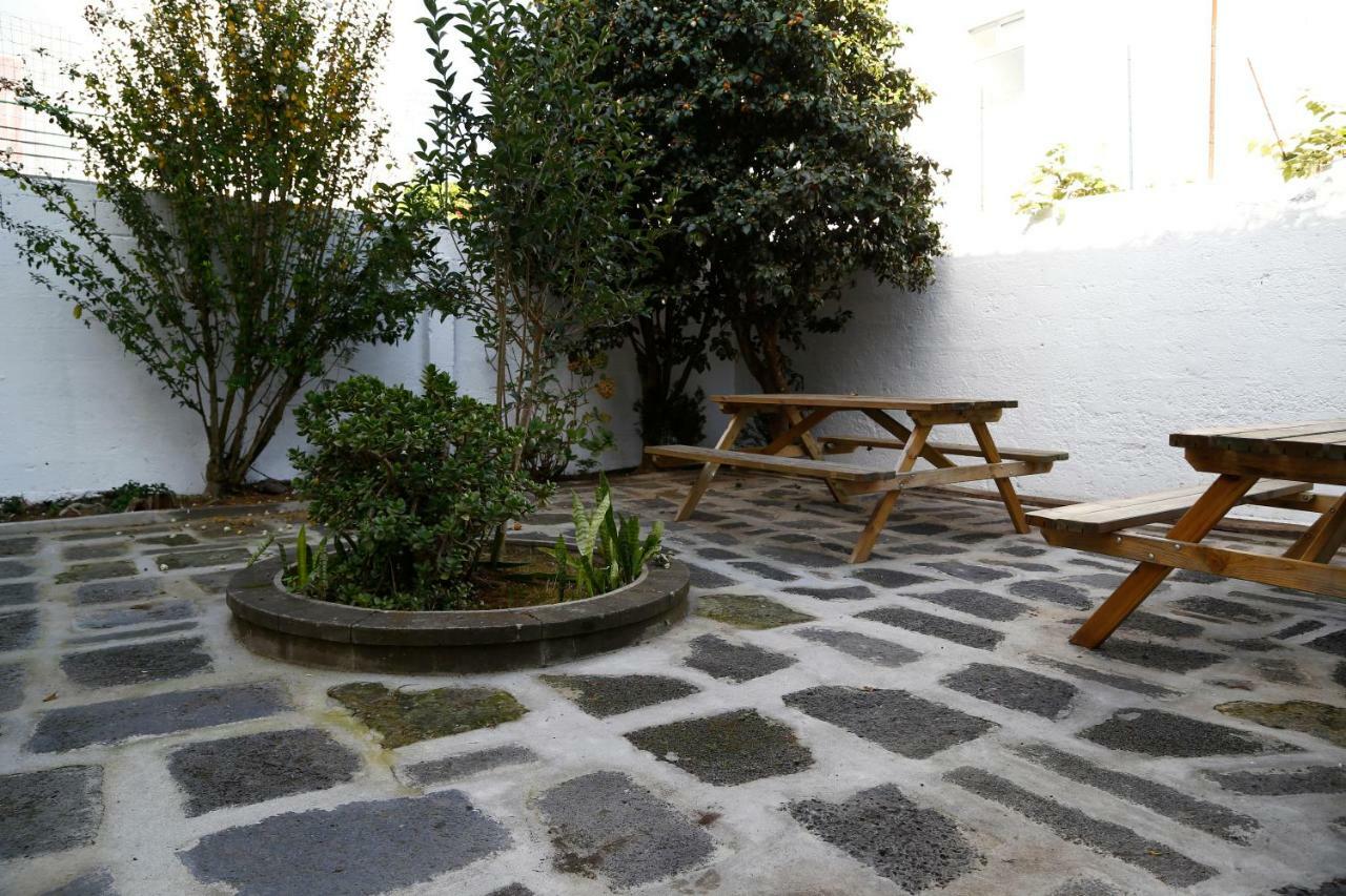 City'S Hostel Ponta Delgada Exterior photo